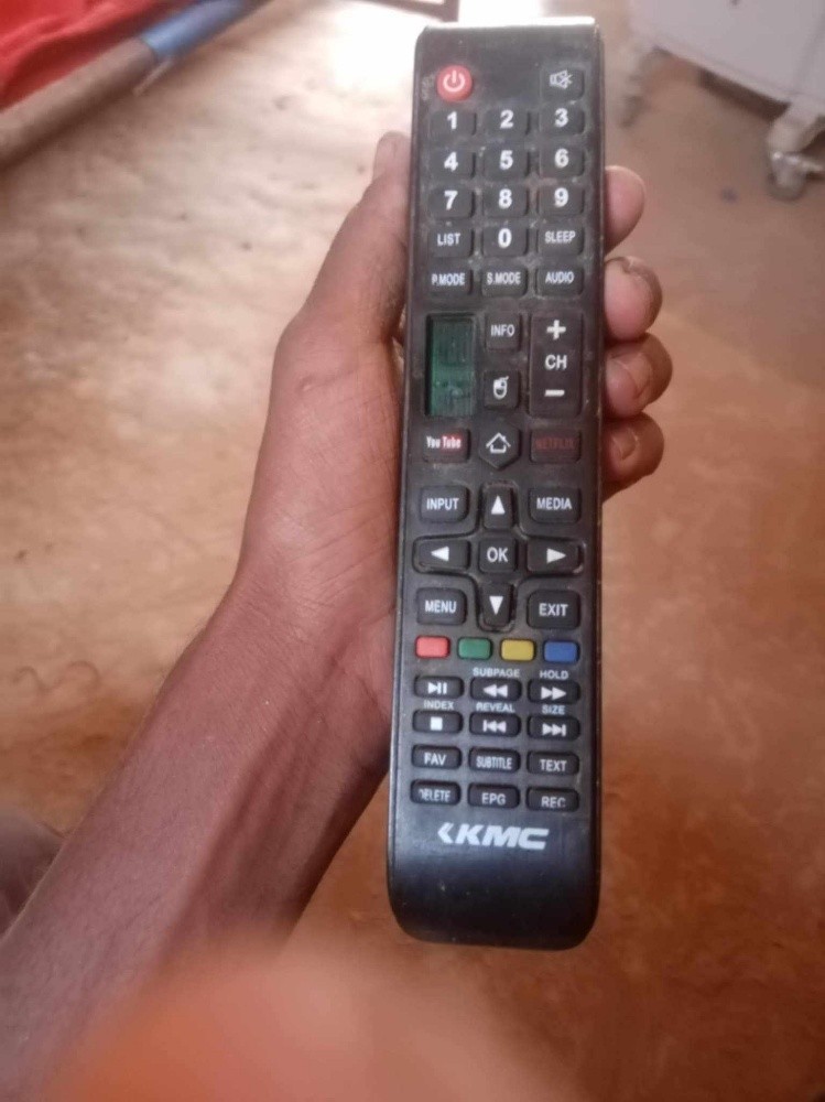 TV stand.receiver remote.sell - 5