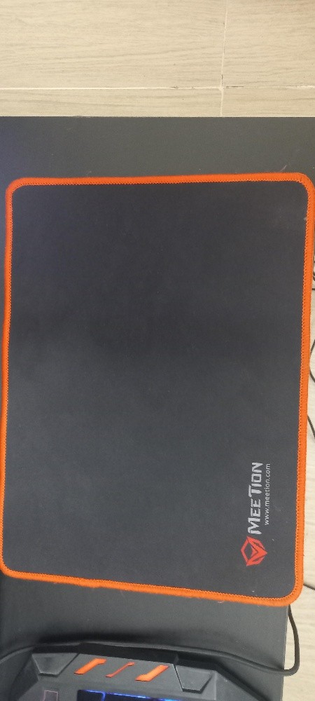 Keyboard and mouseMouse mat - 4