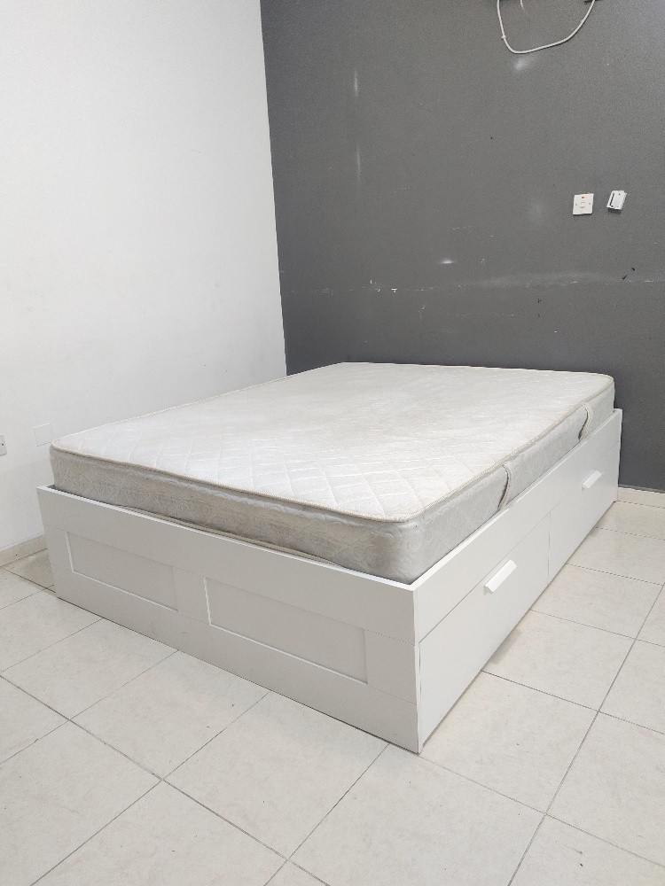 Queen size bed for sale IKEA - 6