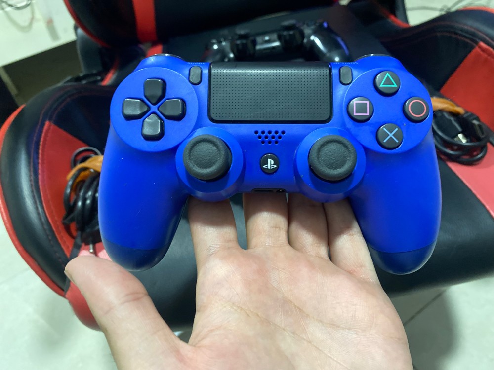 PS4 (Price Negotiable) - 4