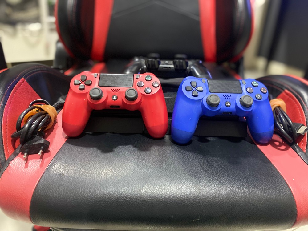 PS4 (Price Negotiable) - 5