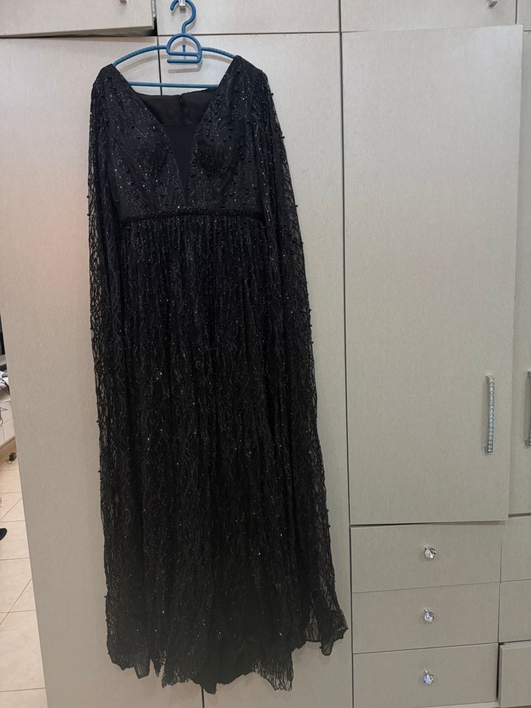 Evening dress used only once - 4