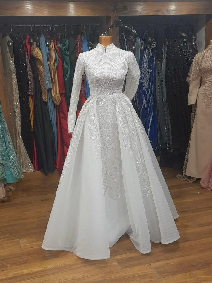 wedding dress for bride - 1