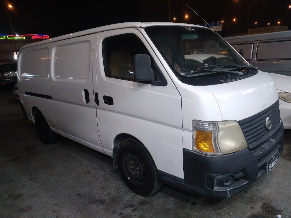 NISSAN URBAN 2007 - 5