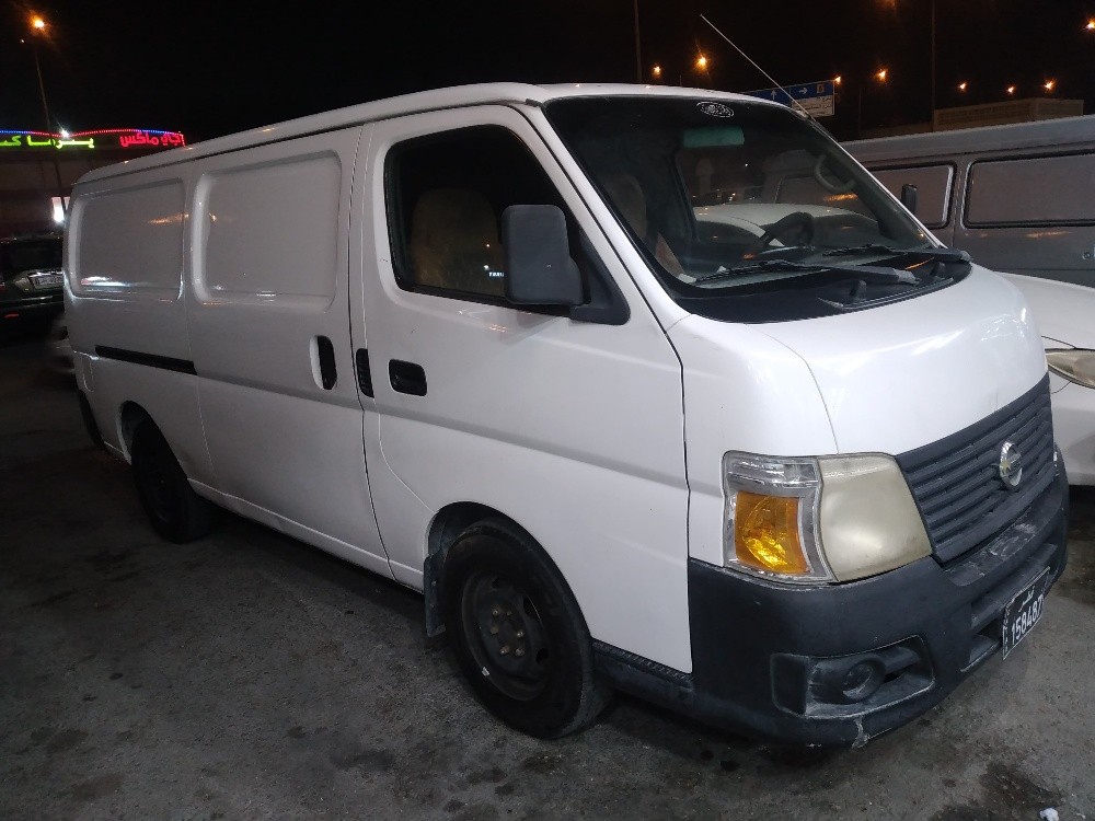 NISSAN URBAN 2007 - 4