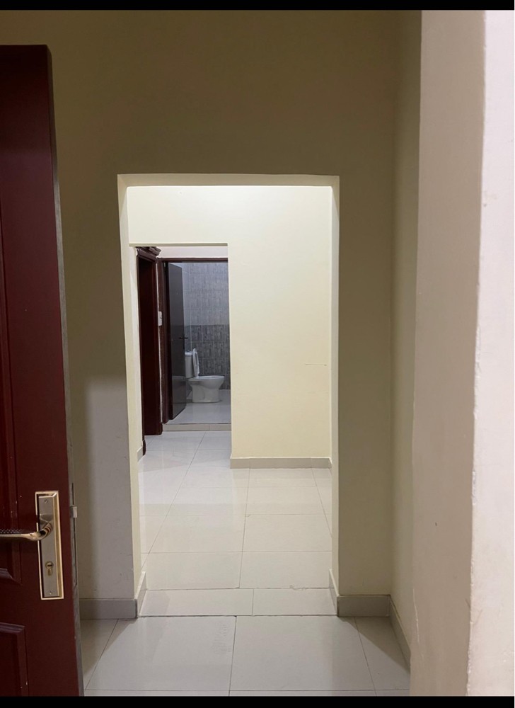 للبيع ارض عمارات عبارة عن فلل - 2