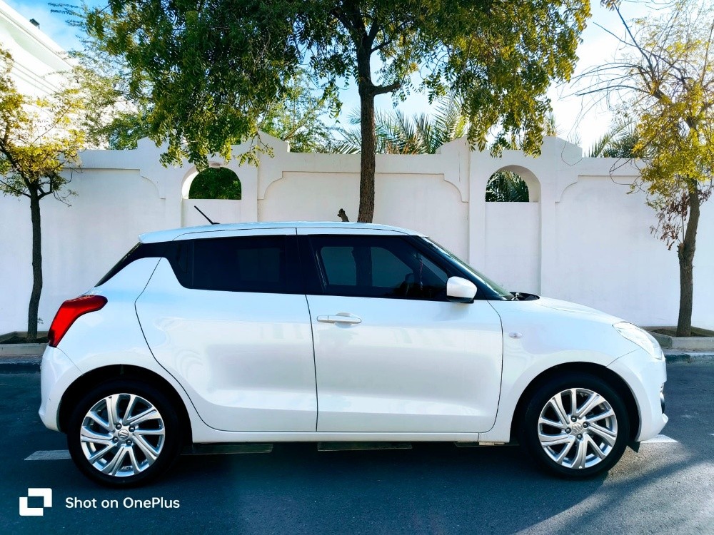 SUZUKI SWIFT 2023 - 7