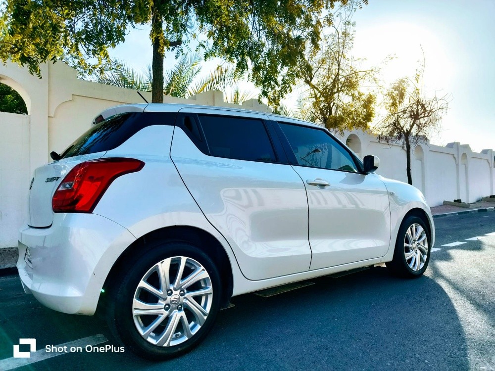 SUZUKI SWIFT 2023 - 10
