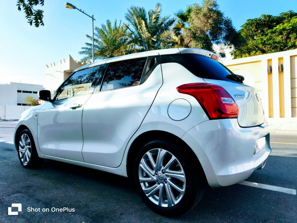 SUZUKI SWIFT 2023 - 11