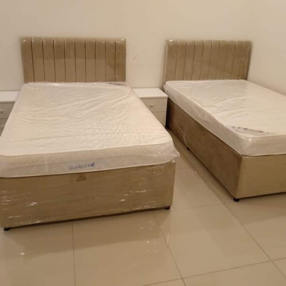 singal divan bed only 400 - 2