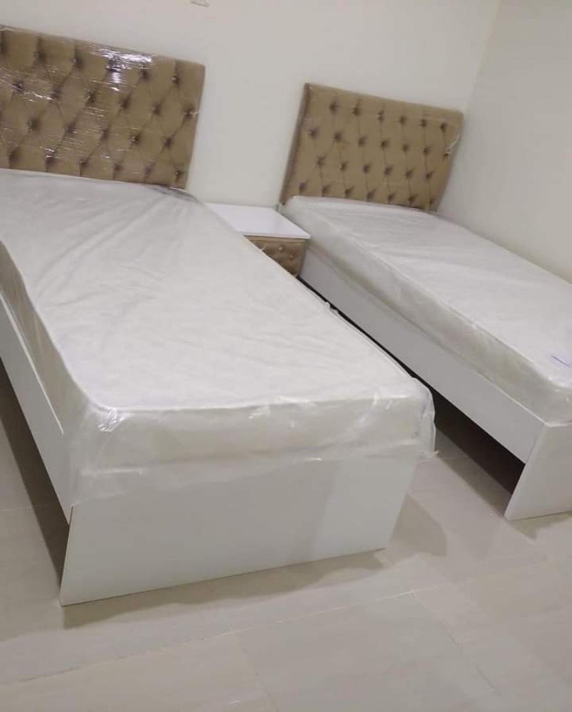 singal divan bed only 400 - 10