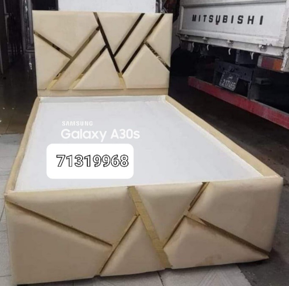 singal divan bed only 400 - 4