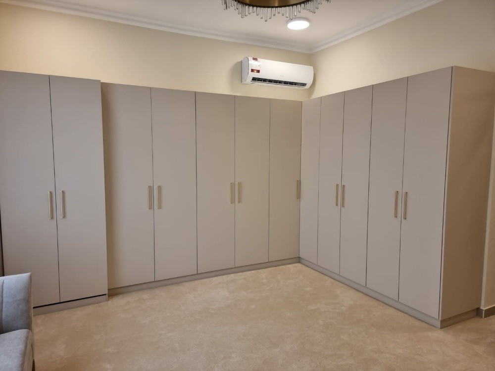 Carpenter, aluminium glass work - 20