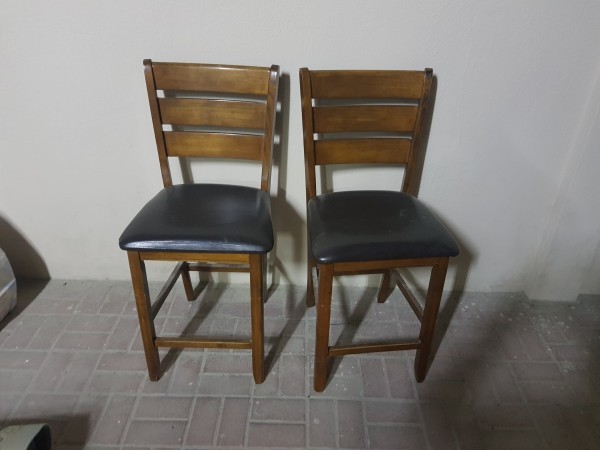 Big Dinning Table with 4 chairs - 2