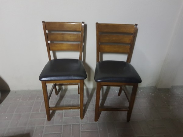 Big Dinning Table with 4 chairs - 3