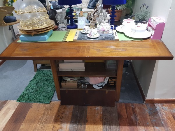 Big Dinning Table with 4 chairs - 6