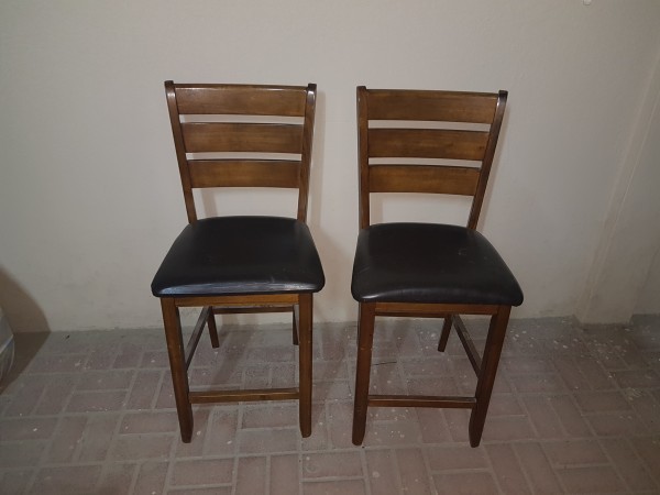 Big Dinning Table with 4 chairs - 1