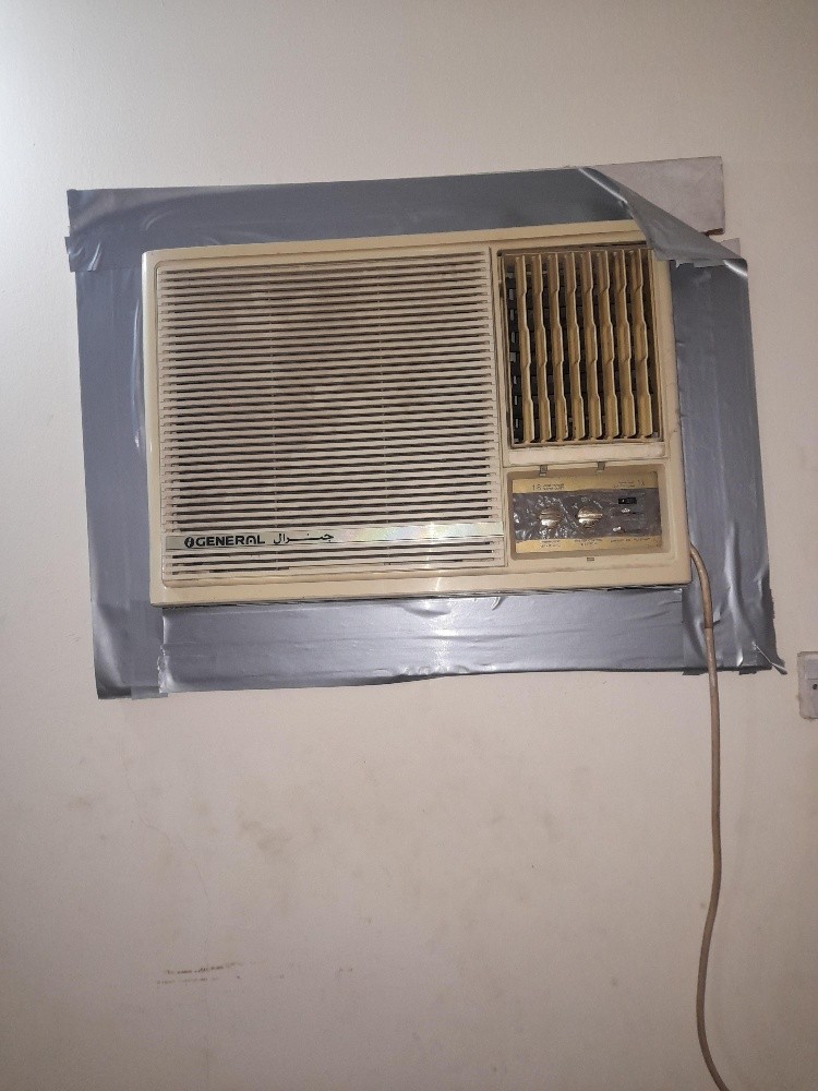 We buy used good & Damage ac.we b - 1