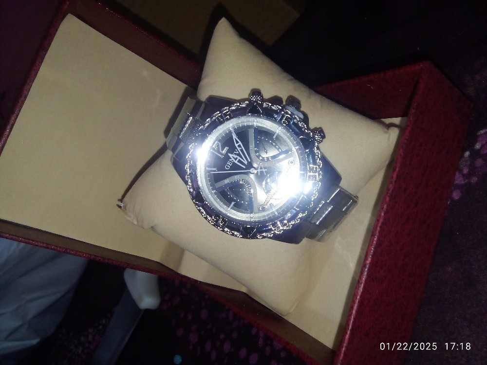 Geneva watch brand new with box - 2