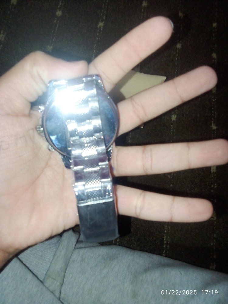 Geneva watch brand new with box - 4