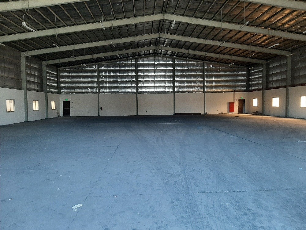 STORE RENT OLD INDUSTRIAL AREA - 2
