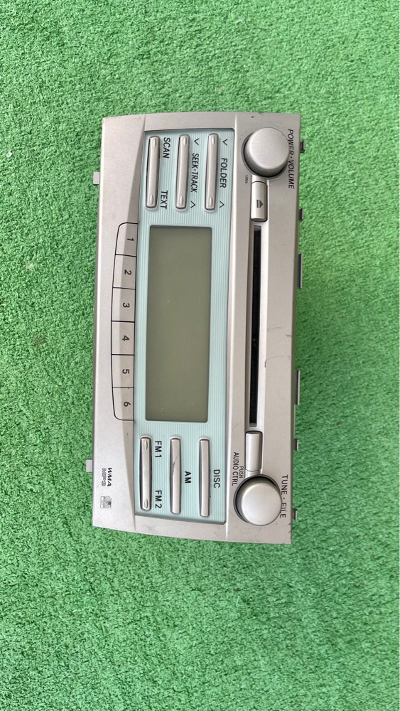 Camry Screen and Bumpers - 1