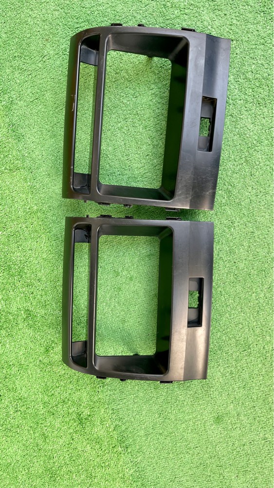 Land cruiser screen cover  - 1