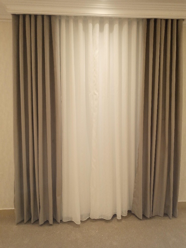 Sofa, Majlis, Curtain, Carpet - 6