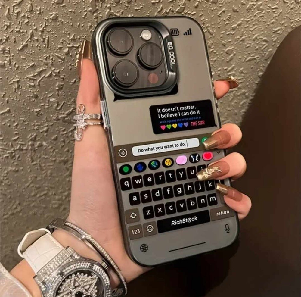 apple and Samsung phone covers - 13
