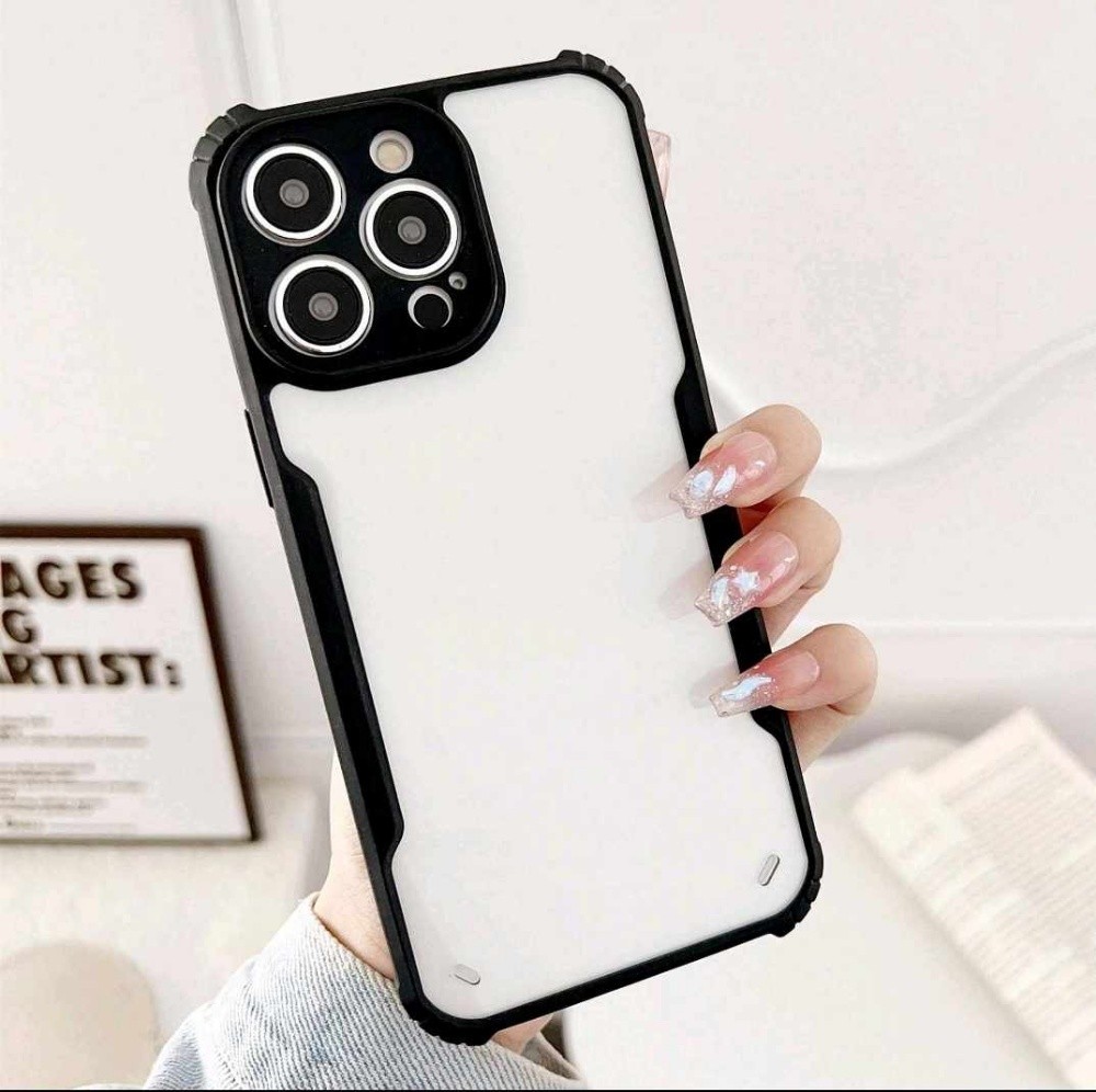 apple and Samsung phone covers - 10