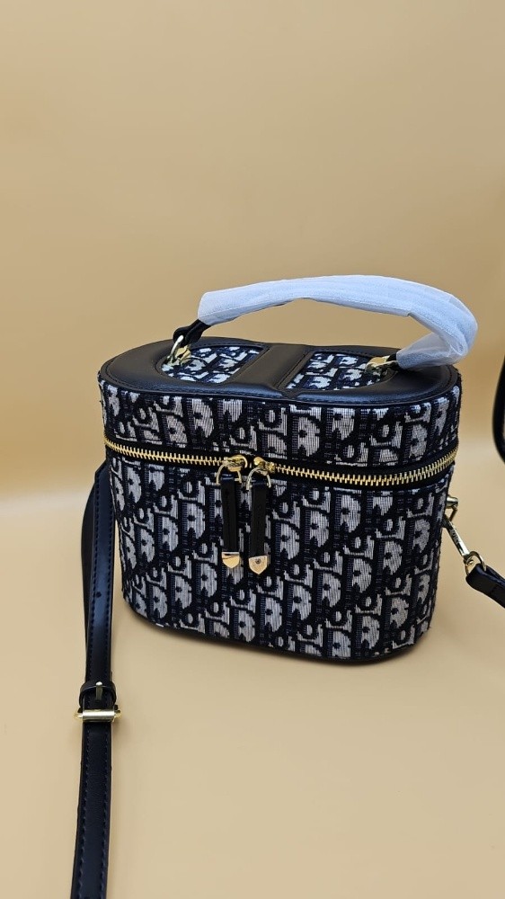 Dior brand - 1