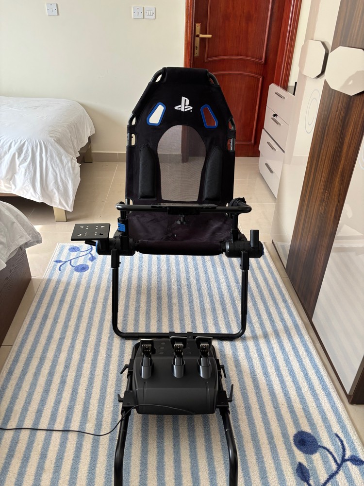 race car simulator with chair - 4