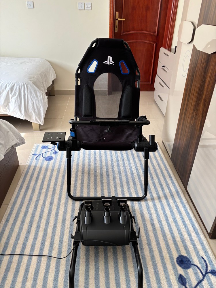 race car simulator with chair - 3