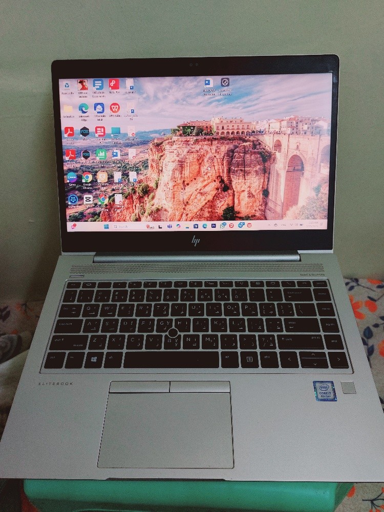 Hp EliteBook 840 G5 - 1