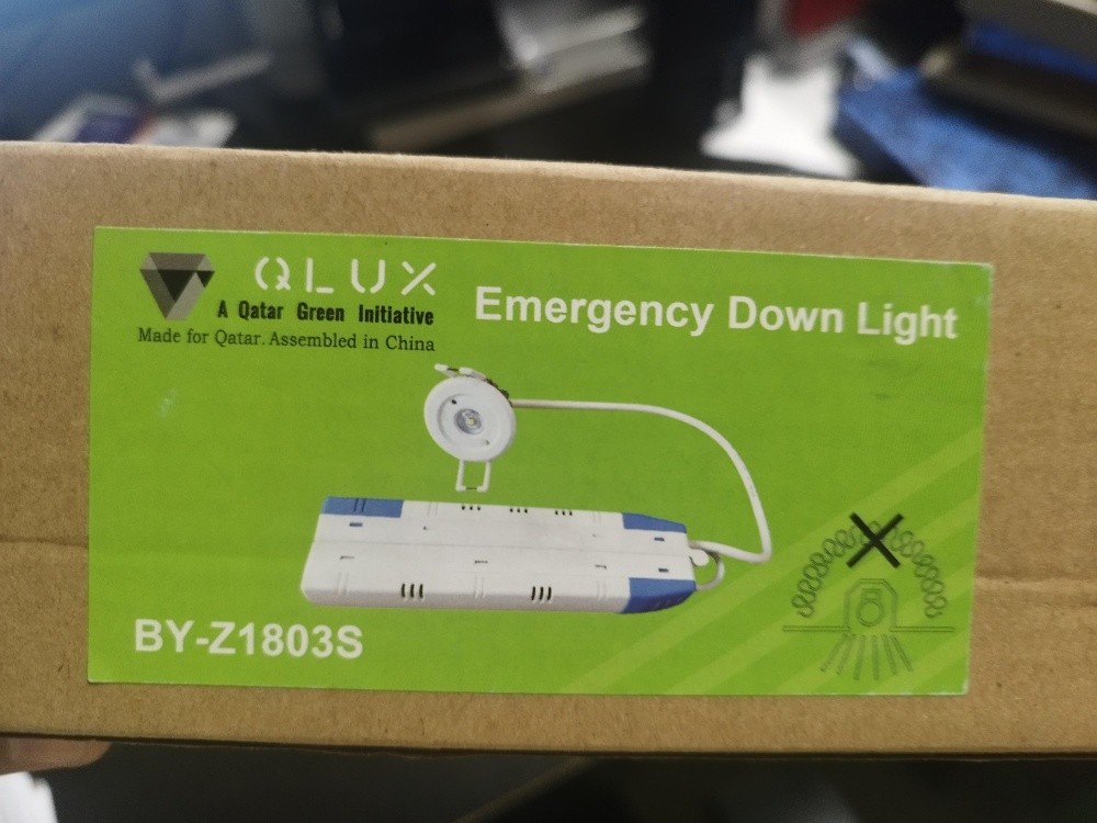 10 8 lux qcd EM light 1000 lumens - 1