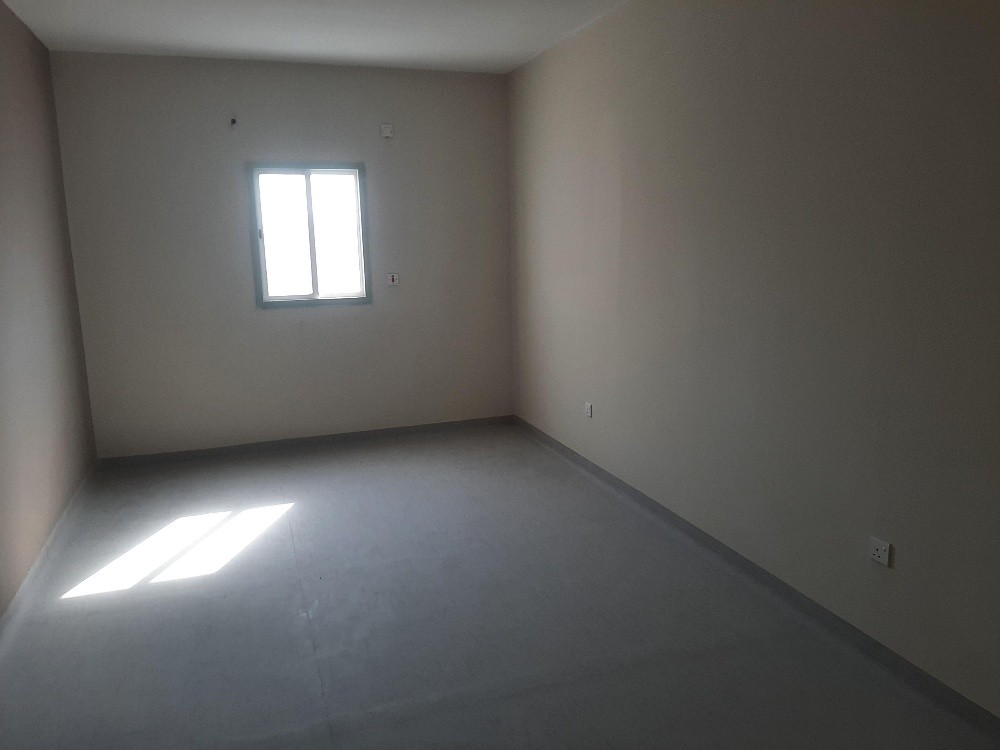 8600  Warehouse Birkath al awamir - 3