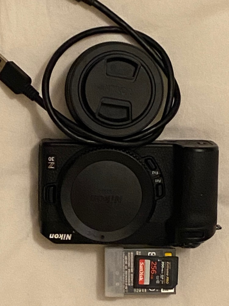 Nikon Z30 16-50mm Zoom Lens Kit - 6