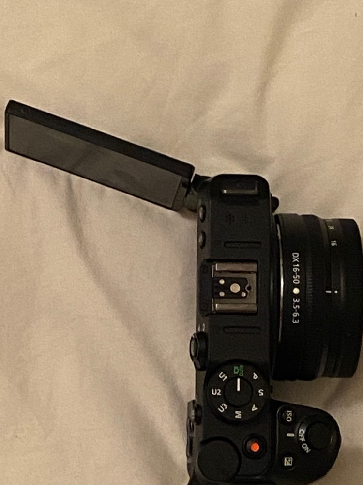Nikon Z30 16-50mm Zoom Lens Kit - 3