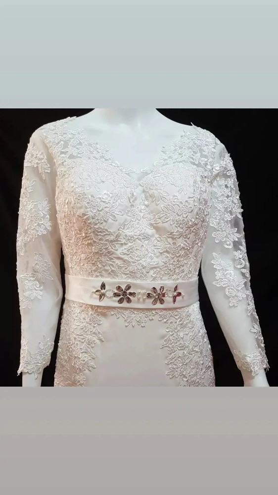 Brand new wedding dress for sale - 5