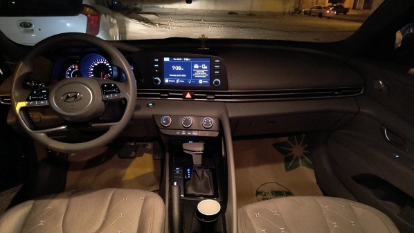 Brand new Hyundai elantra 1.6L - 6