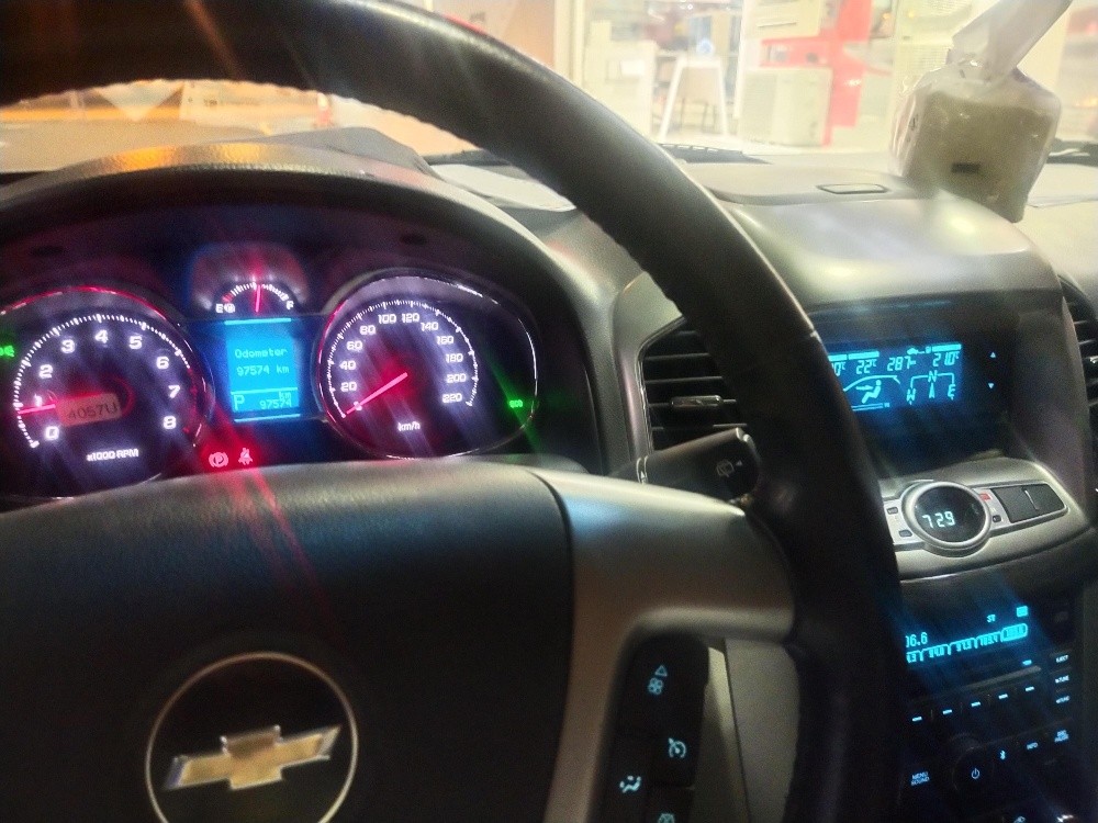 Perfect 7 Seater Leather SUV — photo 7 for sale in Qatar