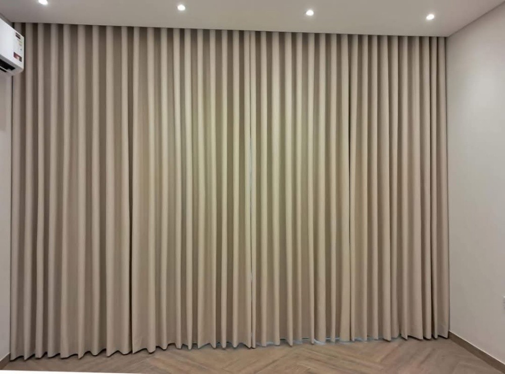 luxurious window coutains making - 7