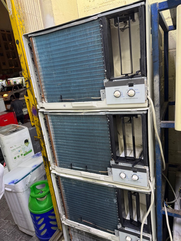 Ac services maintenance inside - 4