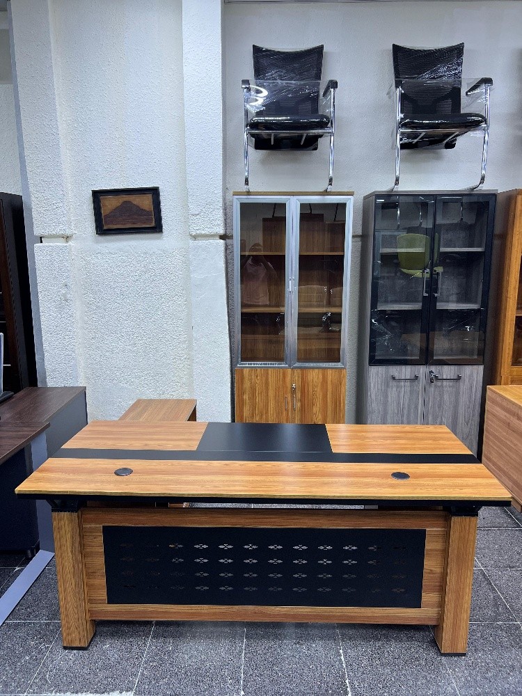 Used Office furniture sell - 9