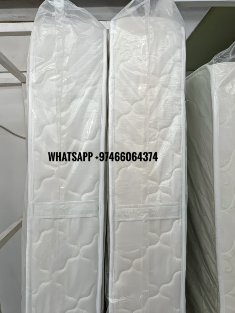 Bed fram & Mattresses - 9