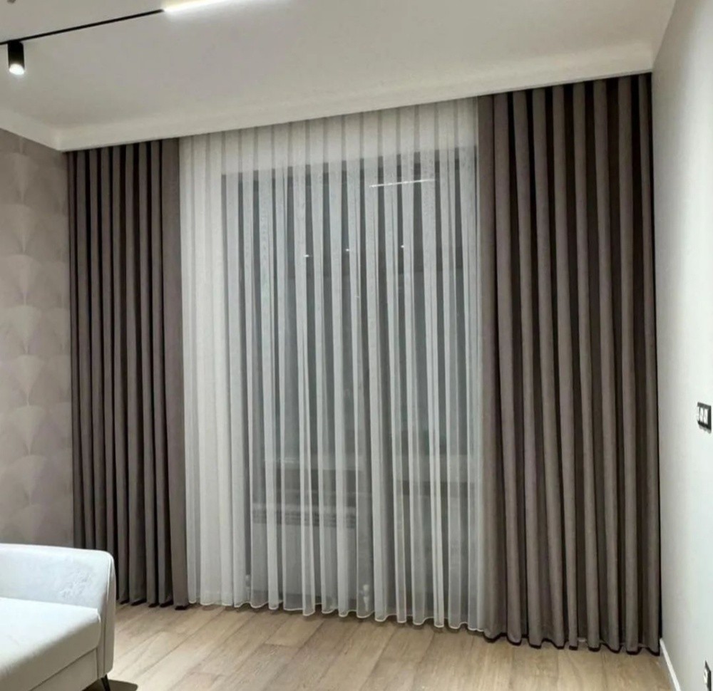 Wave Curtain Available - 8