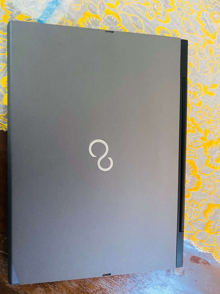 Fujisto Laptop Core i5 6th Gen - 2