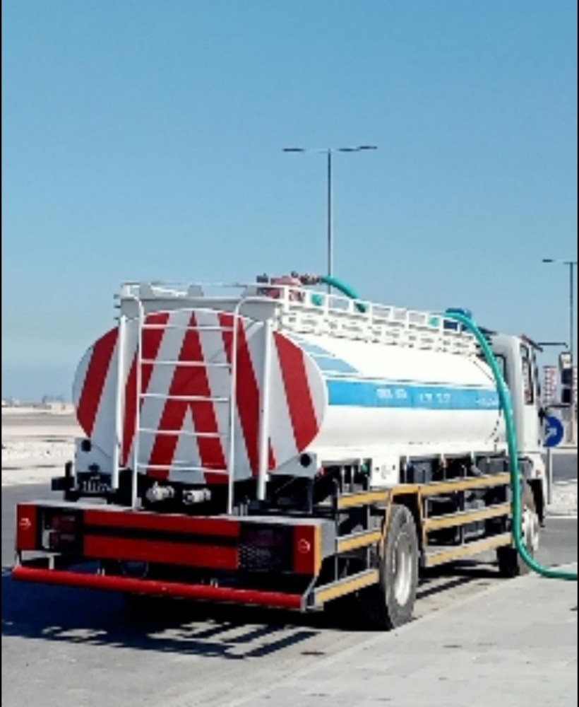 WATER TANKER - 1