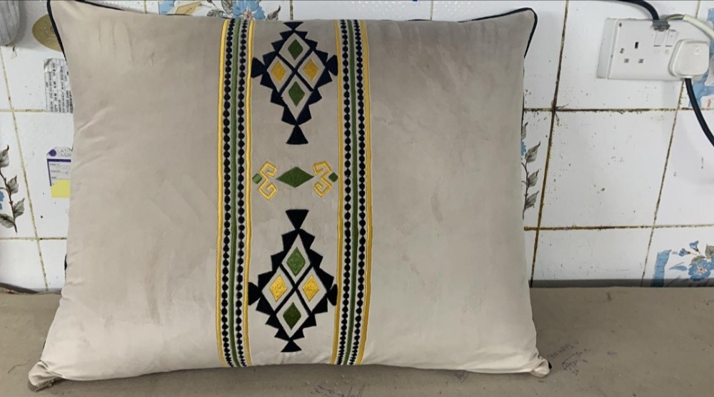 Pillow & Dahar - 5