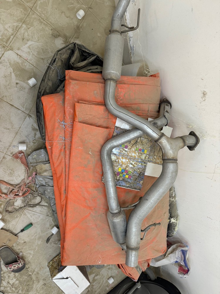 GMC sierra 6.2 down pipe  - 2
